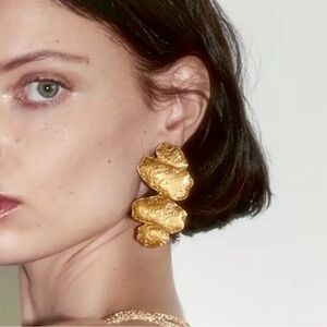 Vintage Gold Abstract Earrings